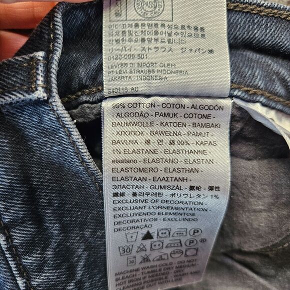 Levis Wedgie Jeans Womens Size 24 Blue Denim Button Fly Tapered‎ Leg - Picture 11 of 14